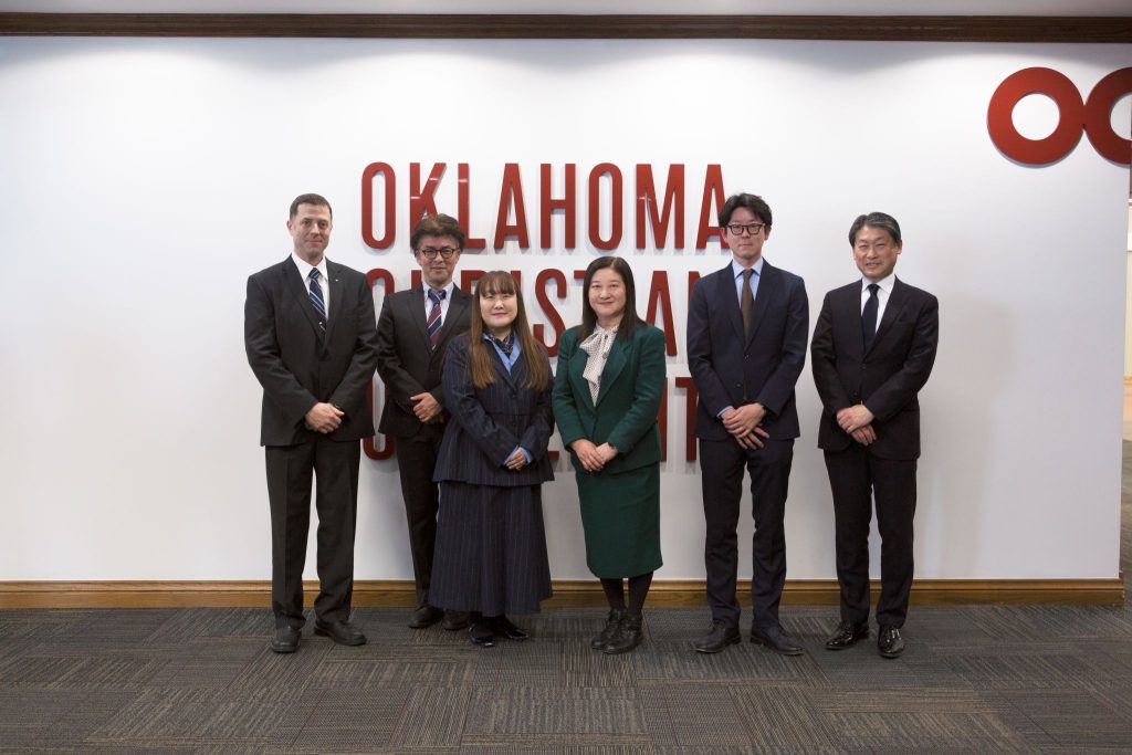 Earlier this year, OC hosted a visiting group of administrators, faculty and staff from Ibaraki Christian, including outgoing president Naomi Ueno.