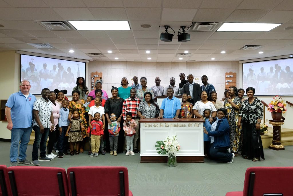 Bobby Ross Jr. with the North Bronx church, a Ghanaian immigrant congregation.