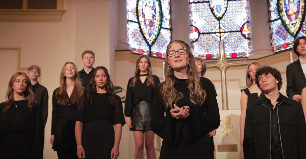 The Academy Singers of Brentwood Academy in Tennessee sing "King of Kings."