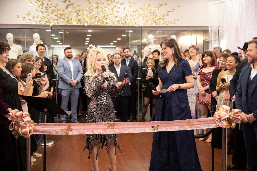 “I have a lot of friends that have gone to Lipscomb, but I never thought that I was going to wind up having my display here,” said Dolly Parton as she and Lipscomb President Candice McQueen opened the library exhibit.